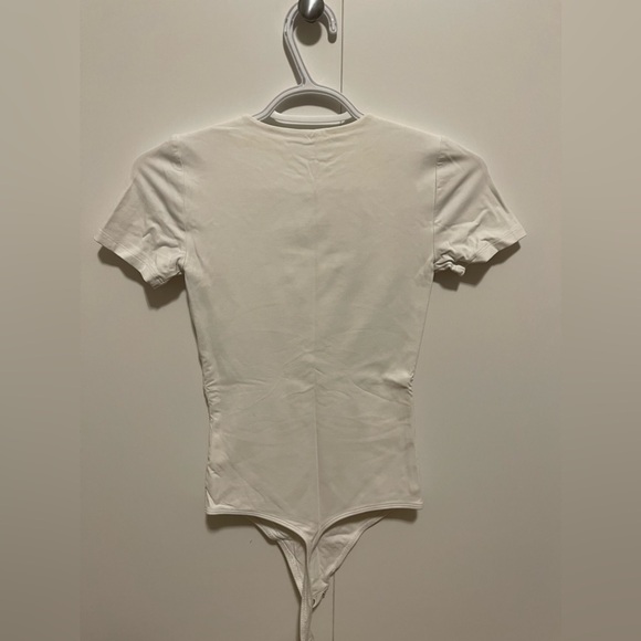 *SOLD* Aritzia Babaton Contour Bodysuit - Picture 3 of 3